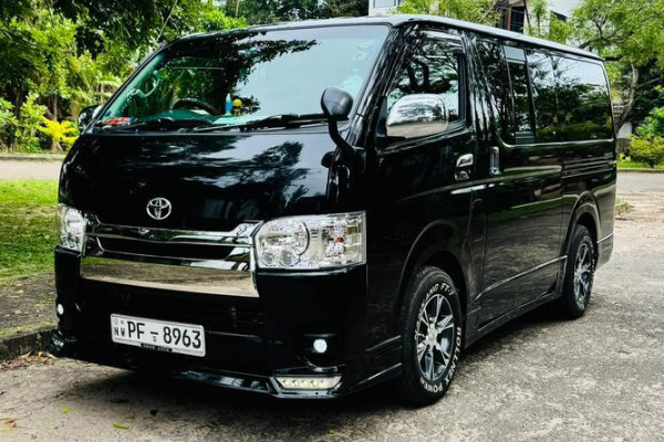 HiAce Super GL